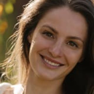 Angelina Fomina, career coach