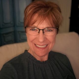 Anita Davis, dating coach in Murfreesboro