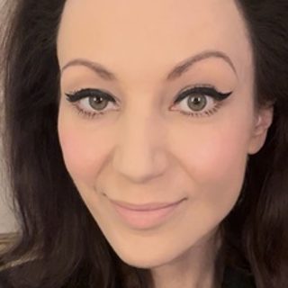 Anna Elizabeth, dating coach in New York