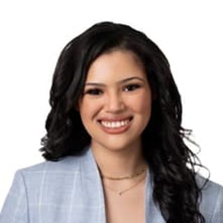 Aviaé Gibson, admissions consultant