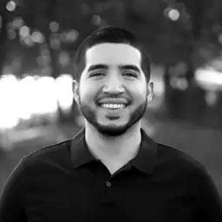 Cesar V., career coach