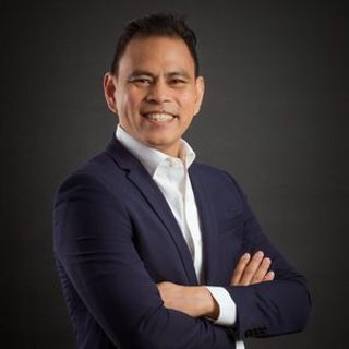 Christian Manlapaz, business coach in Dasmariñas