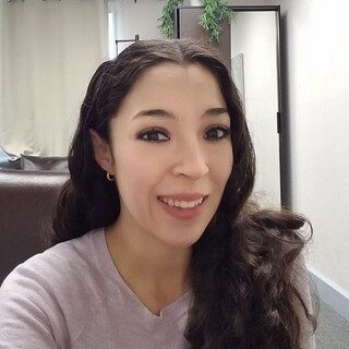 Dafne Martinez, life coach in Illinois