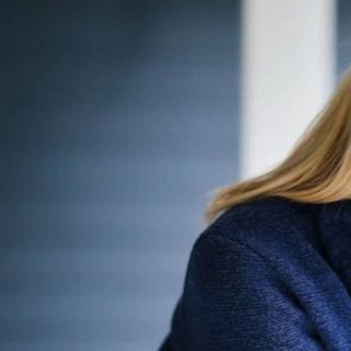 Dara Tomasson, health coach