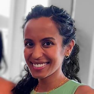 Dhivya Arumugham, admissions consultant