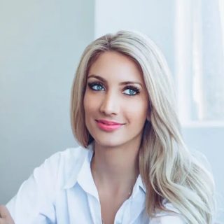 Dione Spiteri, business coach in Beverly Hills