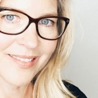 Donna Piper, dating coach