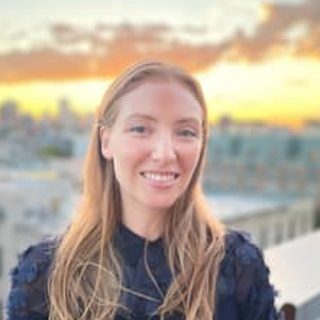 Elizabeth Arenz Hosbein, admissions consultant