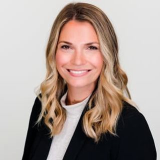 Elyssa Demakes, career coach