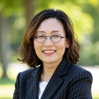 Eunhwa Lee, admissions consultant in Oregon