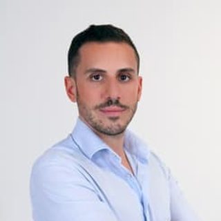 Giulio Famiglietti Giulio Famiglietti, career coach