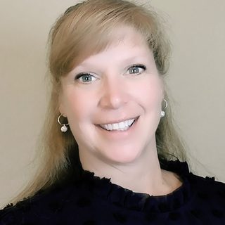 Gretchen Skalka, career coach
