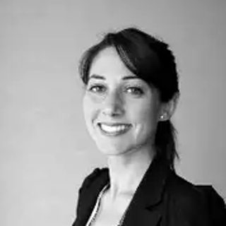 Guenievre L., career coach