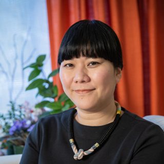 Huong Bui, career coach