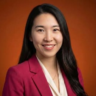 Iris Guo, career coach