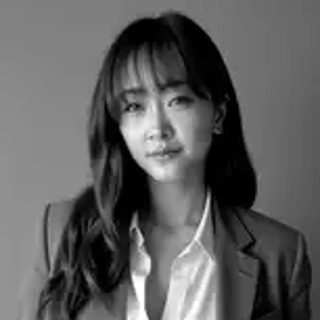 Jenny P., career coach in Vietnam