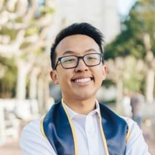 Johnny Nguyen, admissions consultant