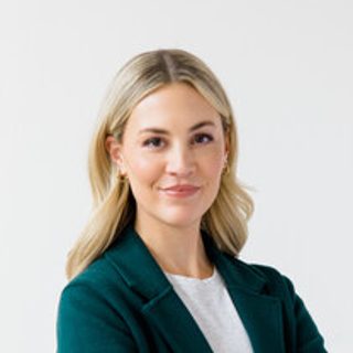 Julia Holden, health coach in Illinois