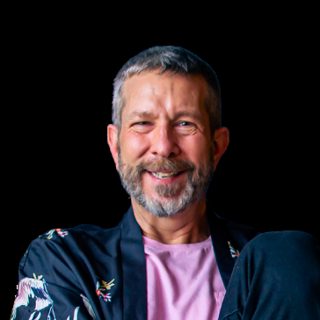 Julian Crosson-Hill, life coach in Ohio