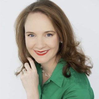 Kat Clowes, admissions consultant in Bakersfield