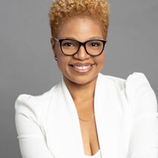 Kenya Hoover, business coach