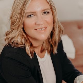 Leslie Holthoff, parenting coach in Virginia
