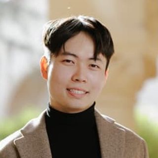 Longsha Liu, admissions consultant