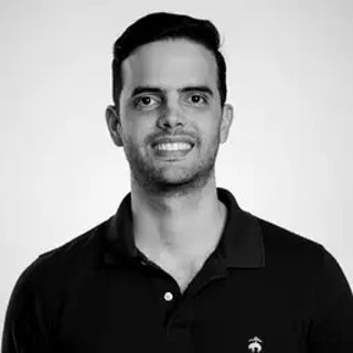 Luis, career coach