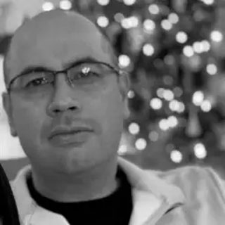 Luis D., career coach