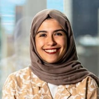 Mahsa Nami, career coach