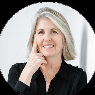 Mary Smith, admissions consultant in Bridgeport