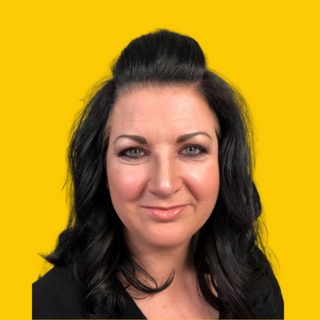Mia Butler Mia Butler, sales coach in United Kingdom
