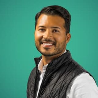 Milton Parra, career coach