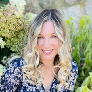 Nicole Iannelli, life coach in Rhode Island