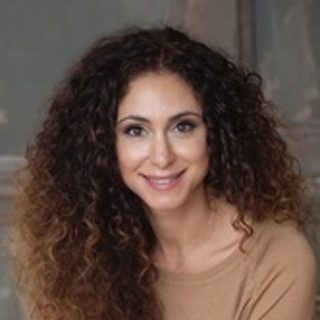 Odette Coronel, dating coach in New York