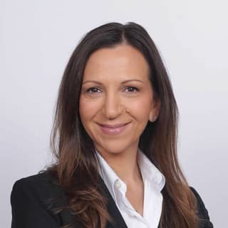 Olivia Philippis, career coach