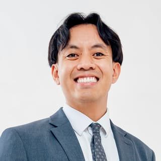 Paul Medina, admissions consultant
