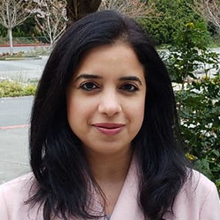 Poojha Daryanani, admissions consultant in Bellevue