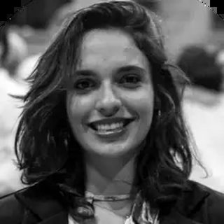 Sara, career coach in Brasília