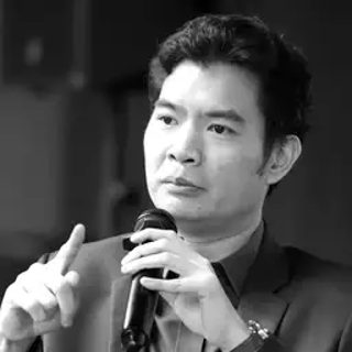 Satsawat N., career coach in Bangkok