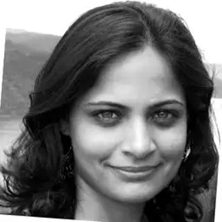 Saujanya V., career coach