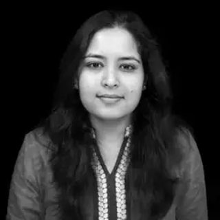 Shifia M., career coach