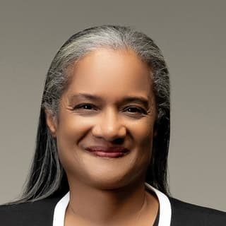 Stephanie Lewis, health coach