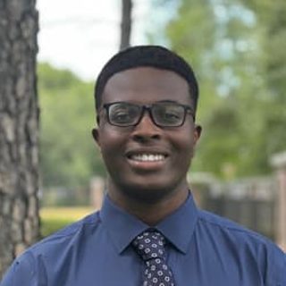 Tolulope Thomas, career coach