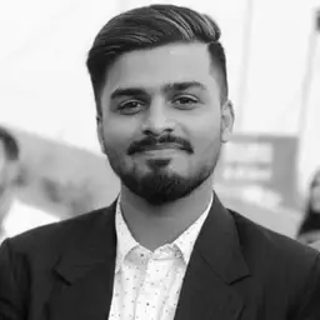 Vedant P., career coach