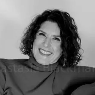 Wendy-Lynn Wendy-Lynn, career coach