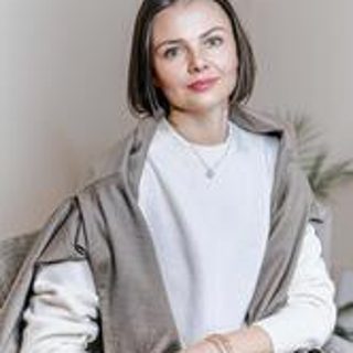Yana Gusakova Yana Gusakova, financial coach in New York