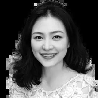 Yijun W. Yijun W., career coach